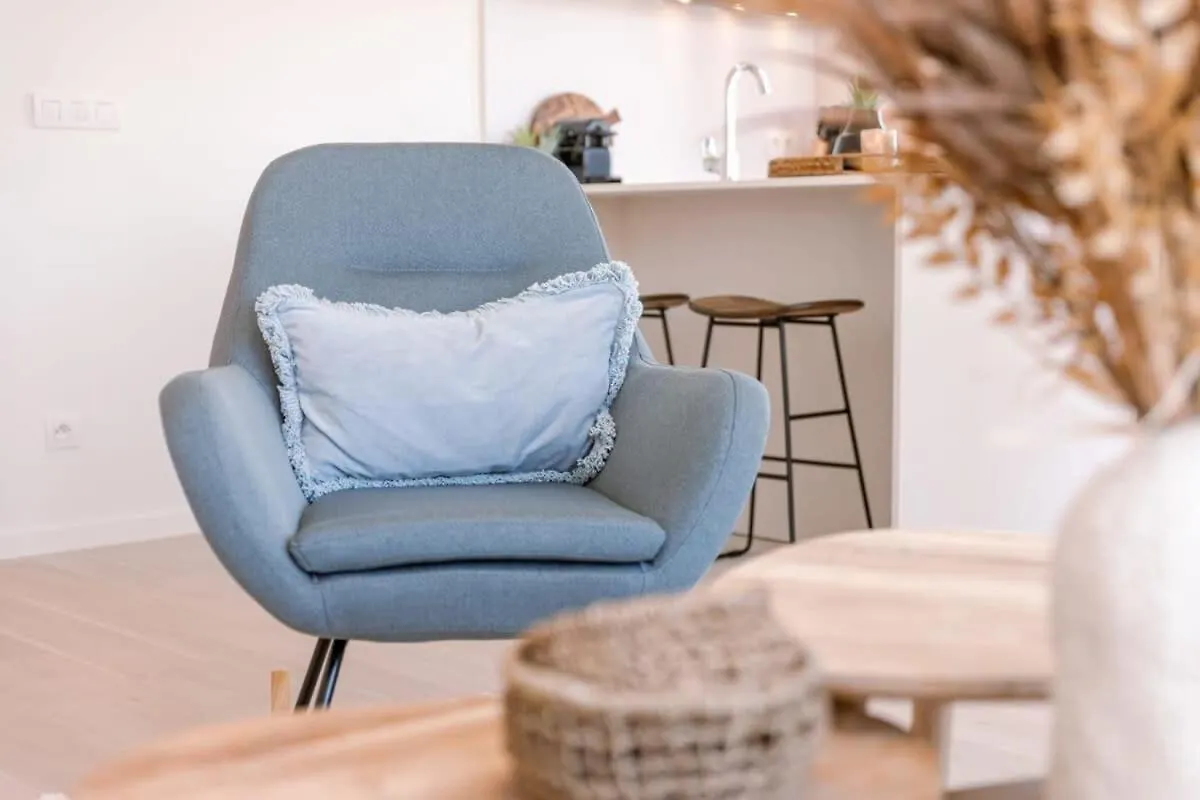 Huswell - Stylish Apartment With Terrace Near The Beach オステンド 0*,  ベルギー